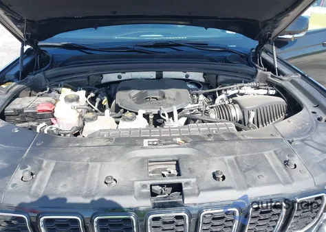 2024 Jeep Grand Cherokee 4Xe from USA, damaged, VIN 1C4RJYB67RC115694